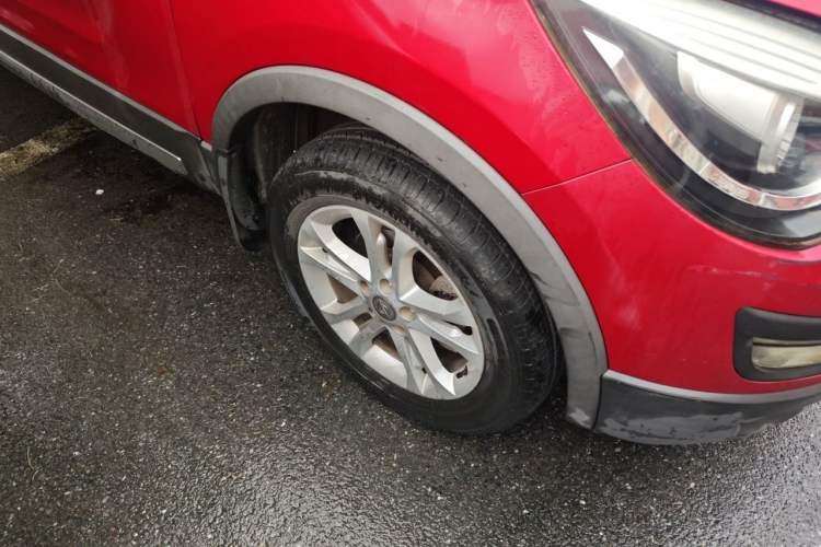 Used Haima S5 2015 1.6L Manual Smart Luxury Model Right Front Wheel Hub