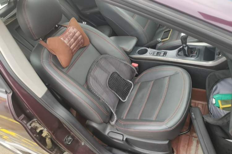 Used Haima S5 2015 1.6L Manual Luxury Model with Sunroof Right Rear Wheel Hub