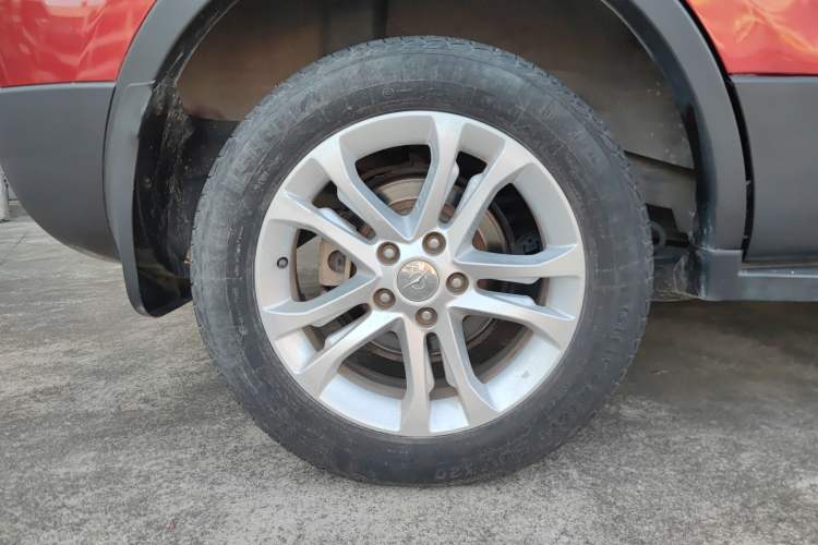 Used Haima S5 2015 1.6L Manual Smart Luxury Model Right Rear Wheel Hub