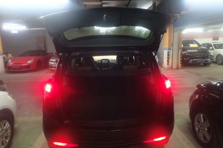 Used Haima S5 2015 1.5T CVT Flagship Model Trunk