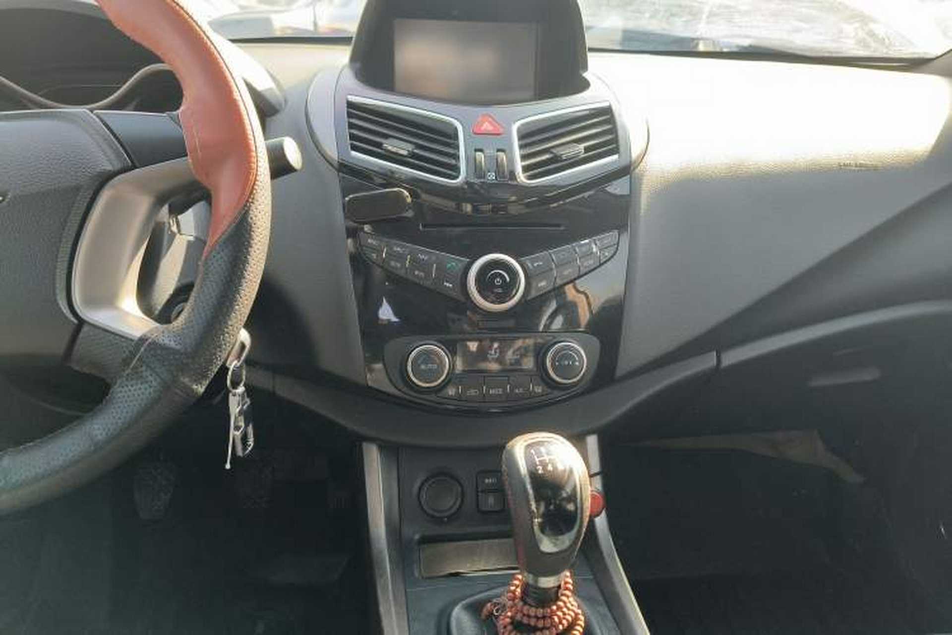 Used Haima S5 2015 1.6L Manual Smart Luxury Model Audio And AC Panel