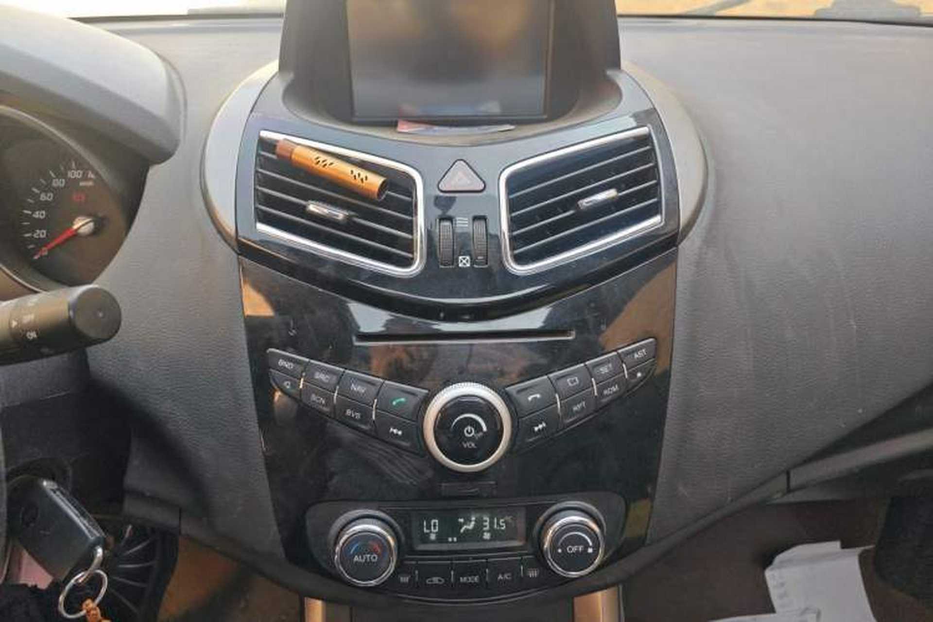 Used Haima S5 2015 1.6L Manual Smart Luxury Model Audio And AC Panel