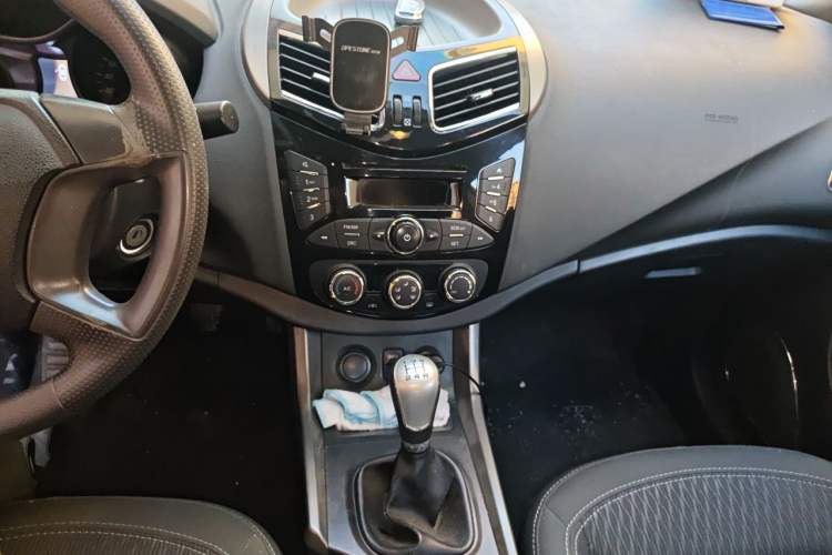 Used Haima S5 2015 1.6L Manual Comfort Model Audio And AC Panel