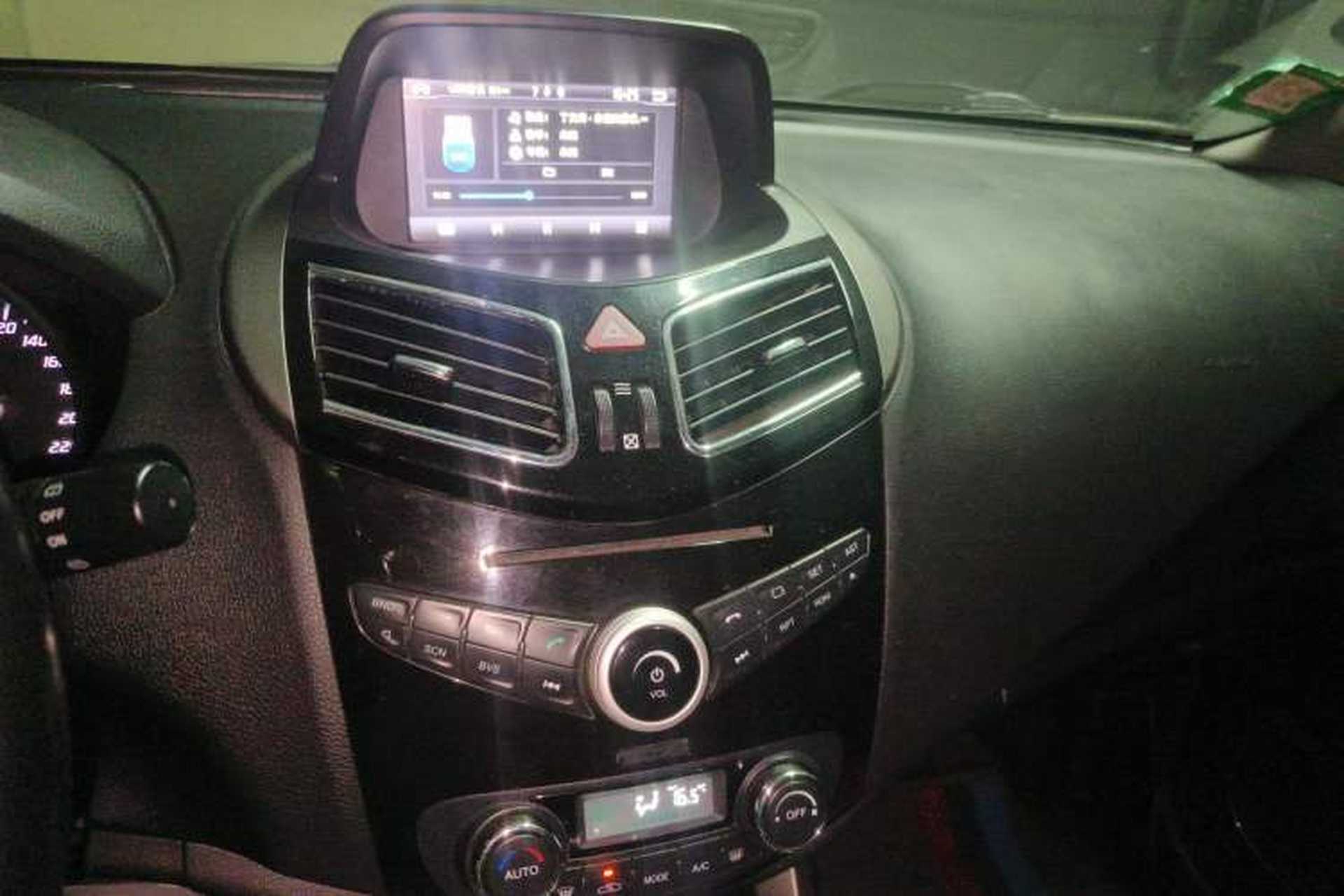 Used Haima S5 2015 1.5T CVT Flagship Model Audio And AC Panel