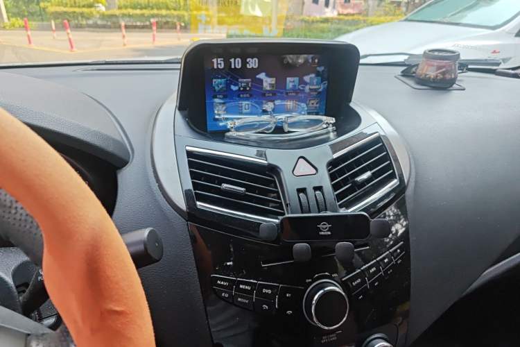 Used Haima S5 2015 1.5T CVT Luxury Model Audio And AC Panel
