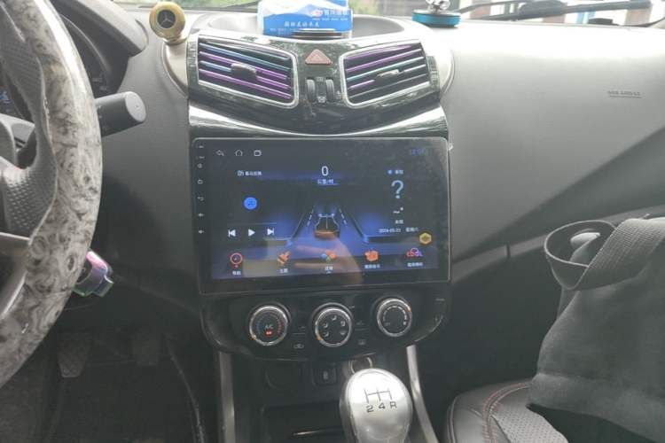 Used Haima S5 2015 1.6L Manual Luxury Model with Sunroof Audio And AC Panel