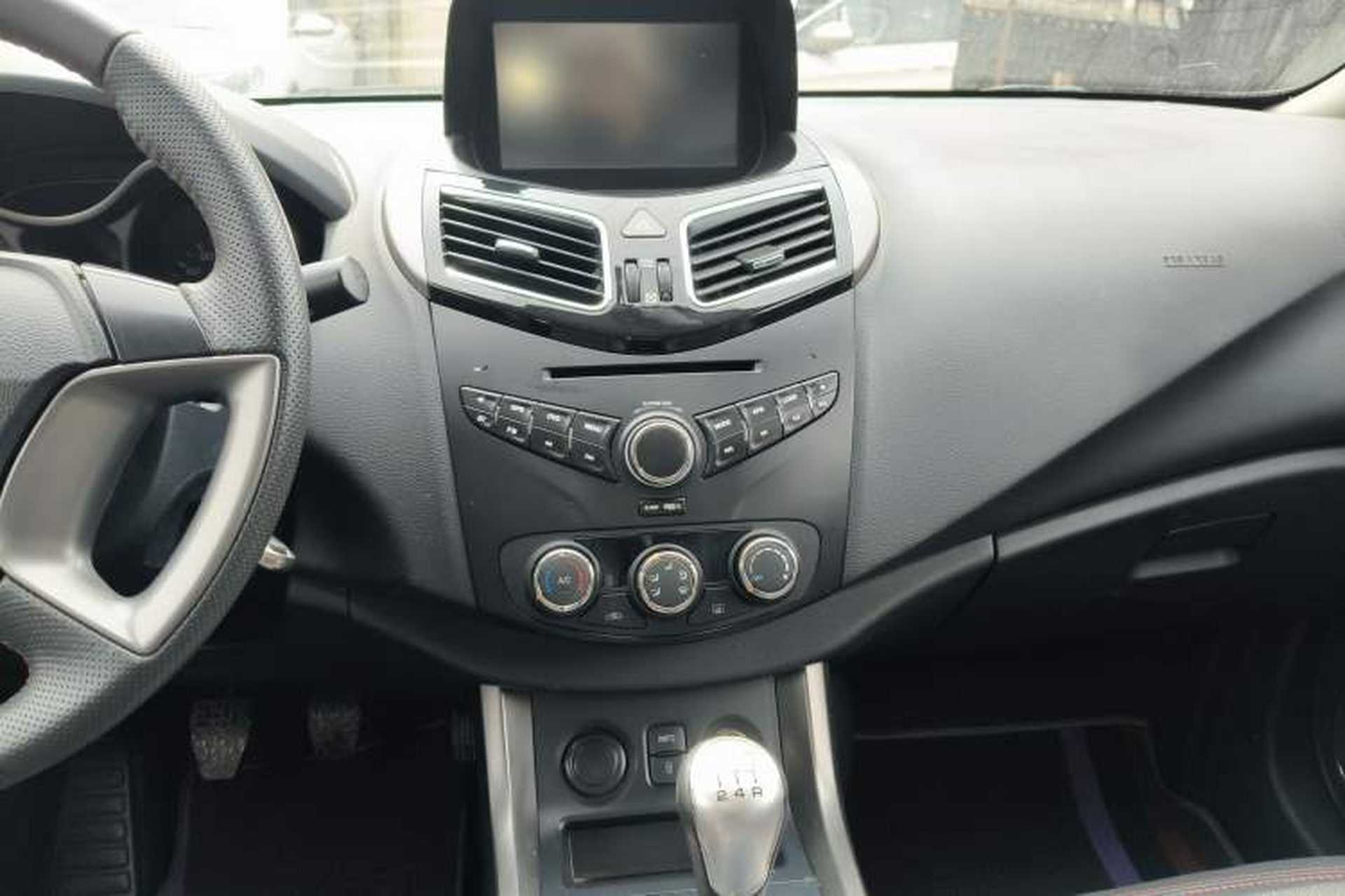 Used Haima S5 2015 1.6L Manual Luxury Model with Sunroof Audio And AC Panel