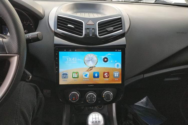 Used Haima S5 2015 1.6L Manual Luxury Model with Sunroof Audio And AC Panel