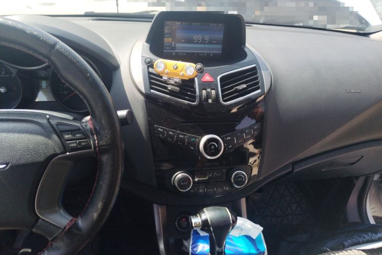 Used Haima S5 2015 1.5T CVT Luxury Sport Edition Audio And AC Panel
