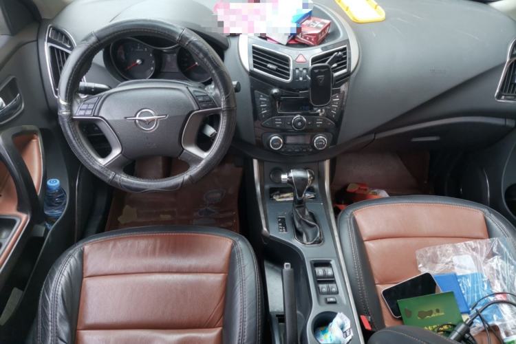 Used Haima S5 2015 1.5T CVT Luxury Model Center Console