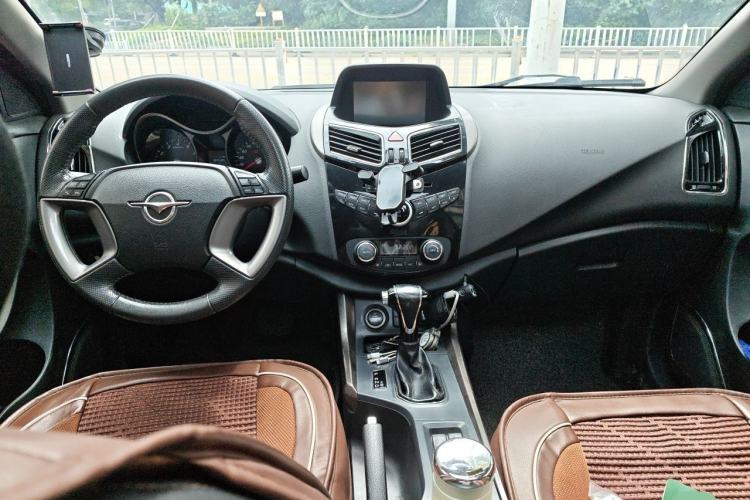 Used Haima S5 2015 1.5T CVT Flagship Model Center Console