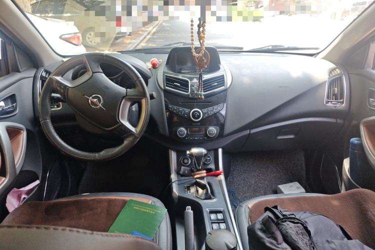 Used Haima S5 2015 1.5T CVT Flagship Model Center Console