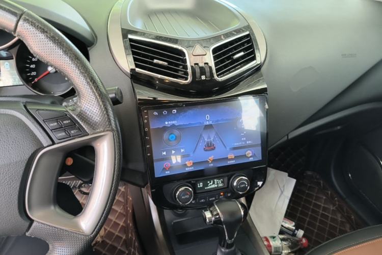 Used Haima S5 2015 1.5T CVT Luxury Model Center Console