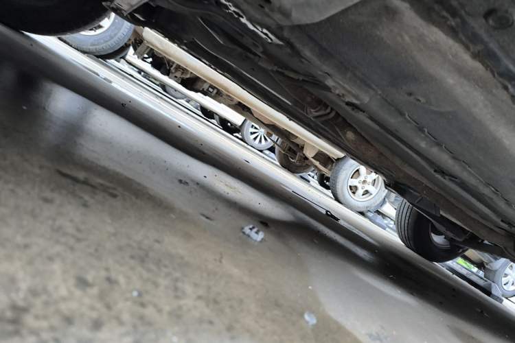Used Haima S5 2015 1.6L Manual Comfort Model Chassis Front Left