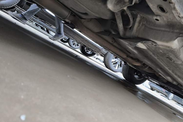 Used Haima S5 2015 1.6L Manual Comfort Model Chassis Rear Right