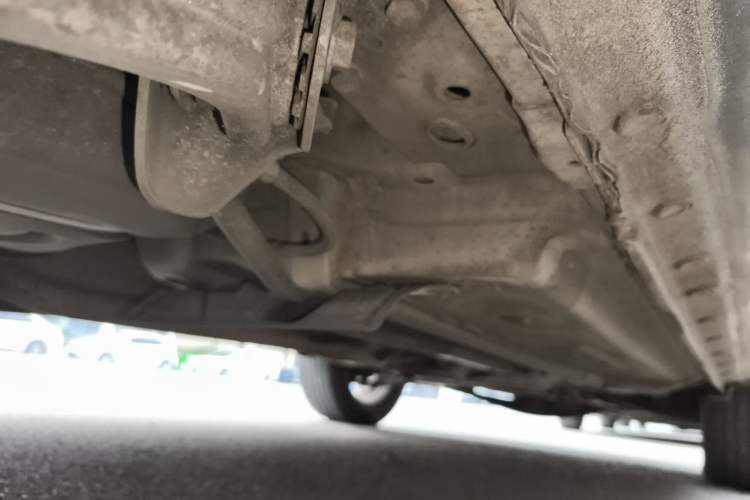 Used Haima S5 2015 1.6L Manual Smart Luxury Model Chassis Rear Right