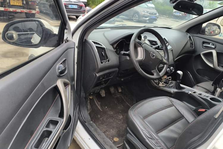 Used Haima S5 2015 1.6L Manual Comfort Model Driver Seat