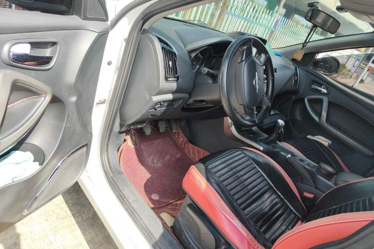 Used Haima S5 2015 1.6L Manual Luxury Model with Sunroof Driver Seat