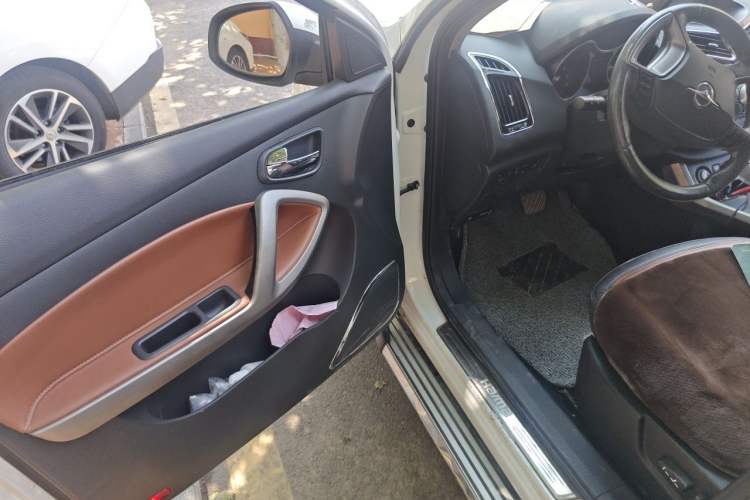 Used Haima S5 2015 1.5T CVT Flagship Model Driver Seat