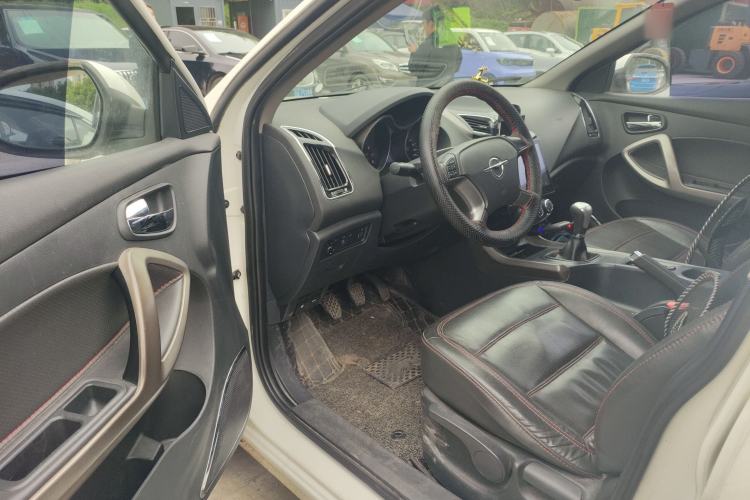 Used Haima S5 2015 1.6L Manual Luxury Model with Sunroof Driver Seat