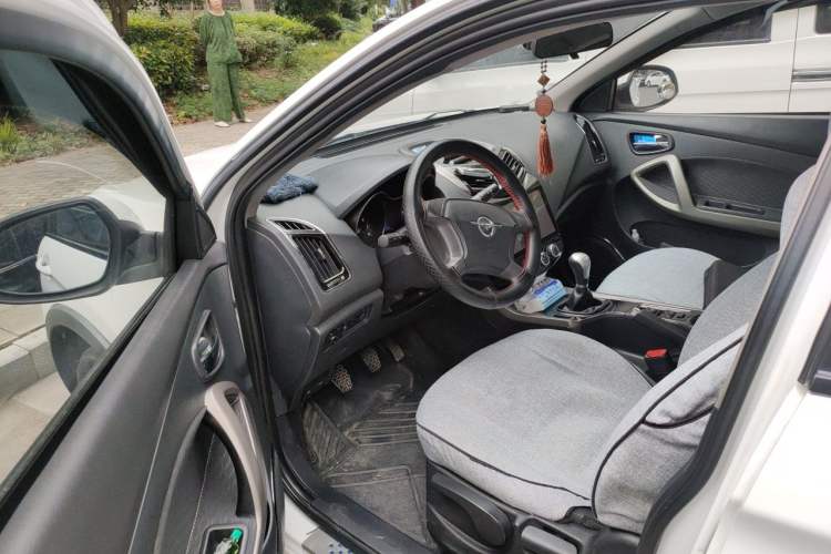 Used Haima S5 2015 1.6L Manual Comfort Model Driver Seat