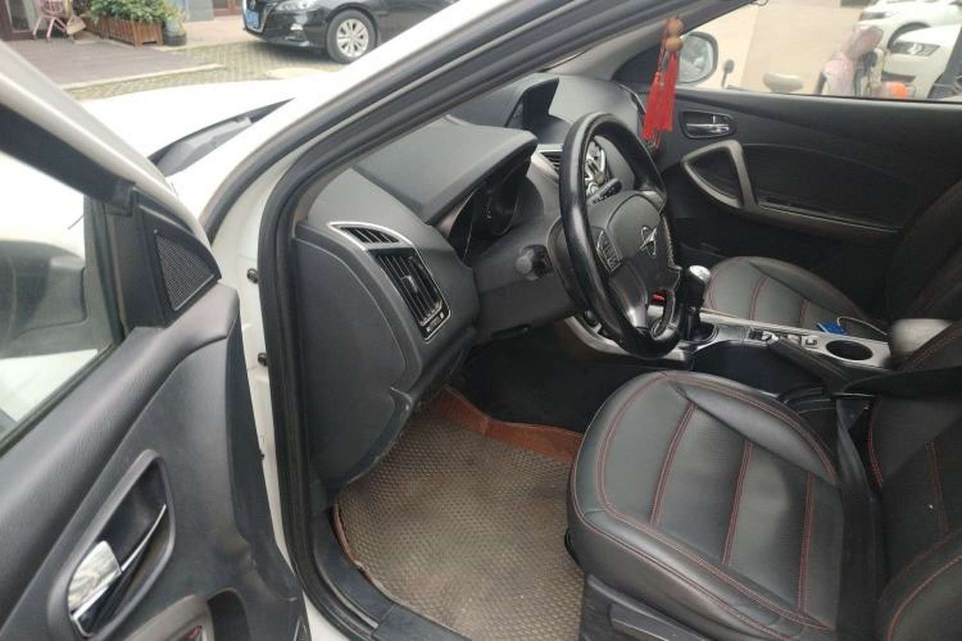 Used Haima S5 2015 1.6L Manual Smart Luxury Model Driver Seat