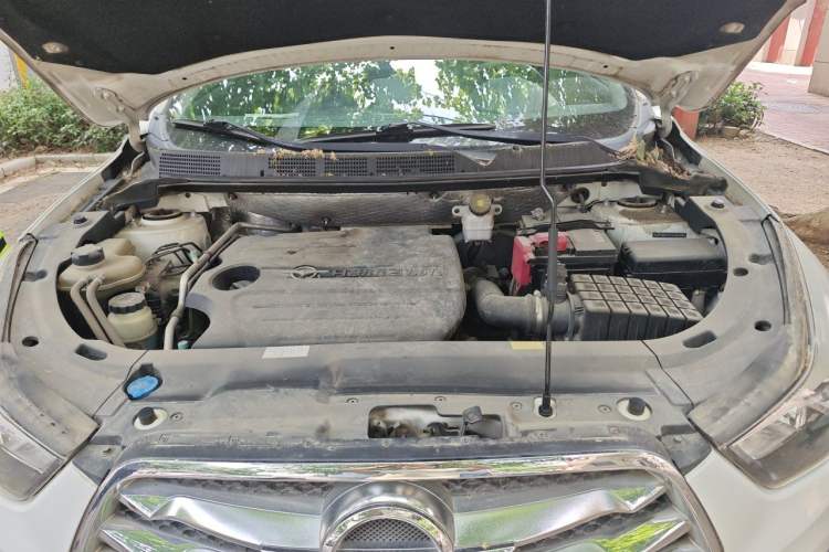 Used Haima S5 2015 1.5T CVT Luxury Sport Edition Engine Bay