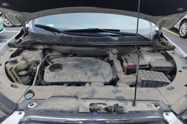Used Haima S5 2015 1.6L Manual Luxury Model with Sunroof Engine Bay
