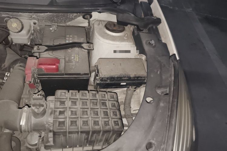 Used Haima S5 2015 1.5T CVT Flagship Model Engine Bay Left