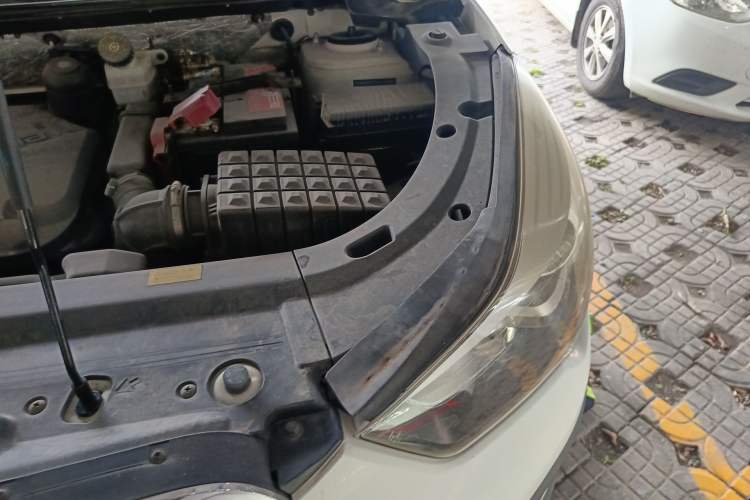 Used Haima S5 2015 1.6L Manual Comfort Model Engine Bay Left