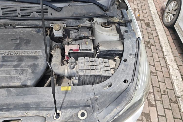 Used Haima S5 2015 1.5T CVT Flagship Model Engine Bay Left