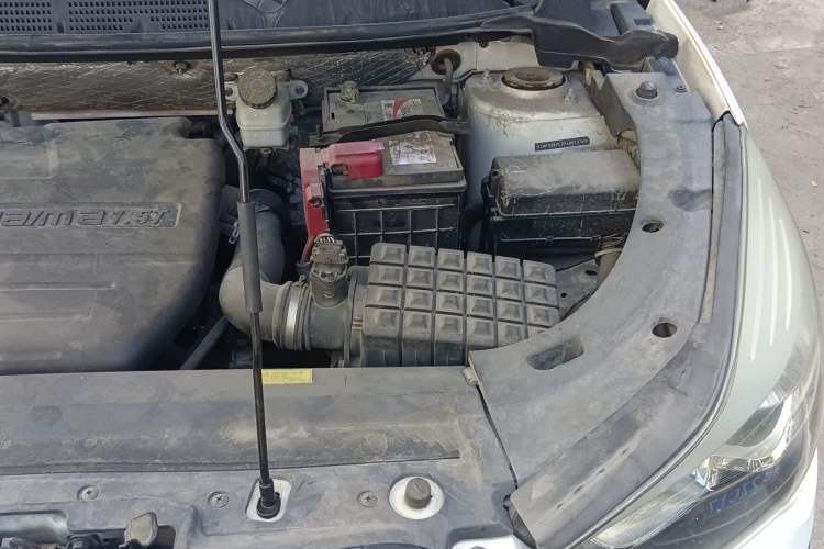 Used Haima S5 2015 1.5T CVT Luxury Model Engine Bay Left