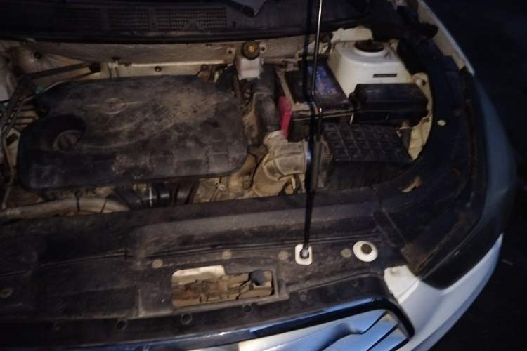 Used Haima S5 2015 1.6L Manual Comfort Model Engine Bay Left