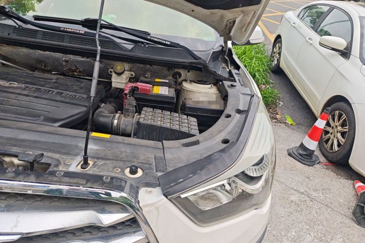 Used Haima S5 2015 1.5T CVT Luxury Model Engine Bay Left