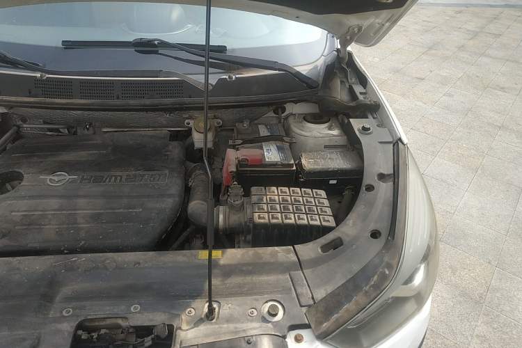 Used Haima S5 2015 1.5T CVT Luxury Model Engine Bay Left