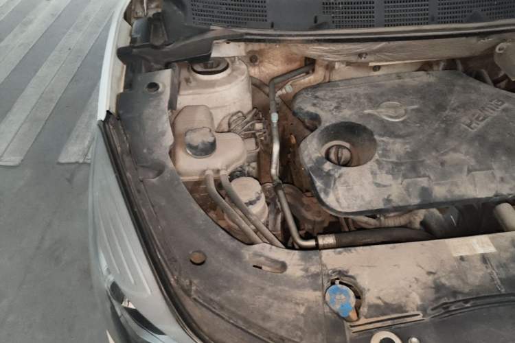 Used Haima S5 2015 1.6L Manual Comfort Model Engine Bay Right