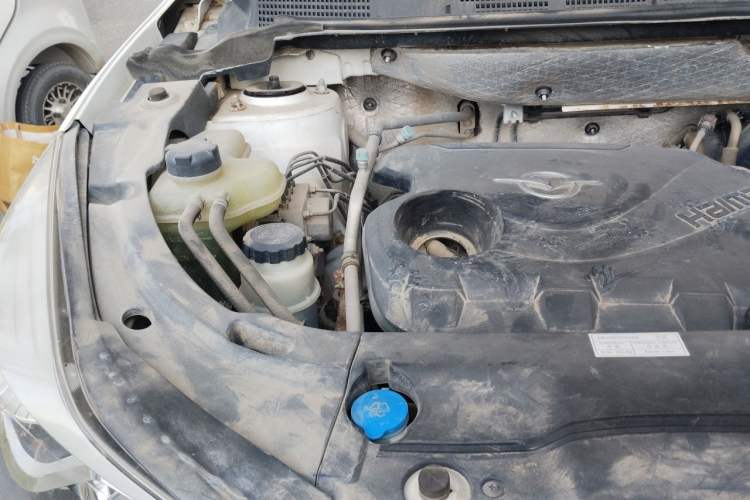 Used Haima S5 2015 1.6L Manual Comfort Model Engine Bay Right
