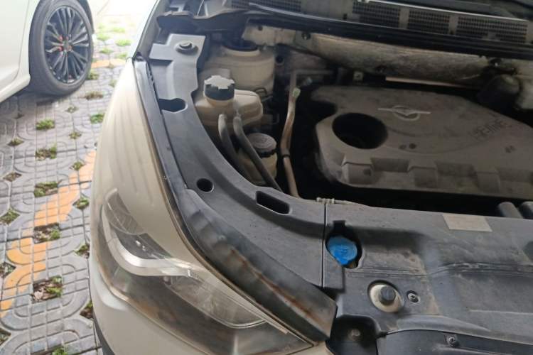 Used Haima S5 2015 1.6L Manual Comfort Model Engine Bay Right