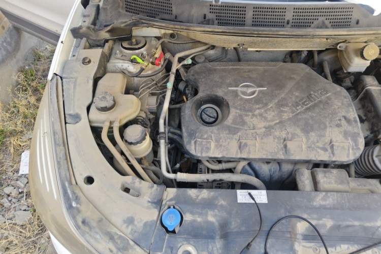 Used Haima S5 2015 1.6L Manual Smart Luxury Model Engine Bay Right