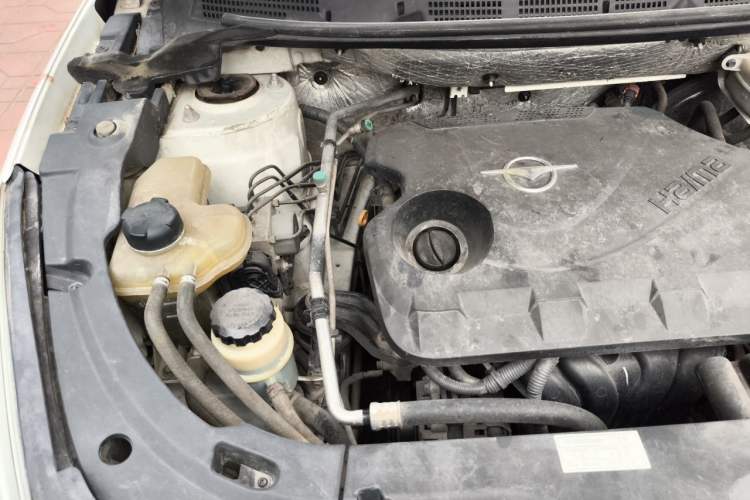 Used Haima S5 2015 1.6L Manual Smart Luxury Model Engine Bay Right
