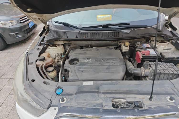 Used Haima S5 2015 1.5T CVT Luxury Model Engine Bay Right
