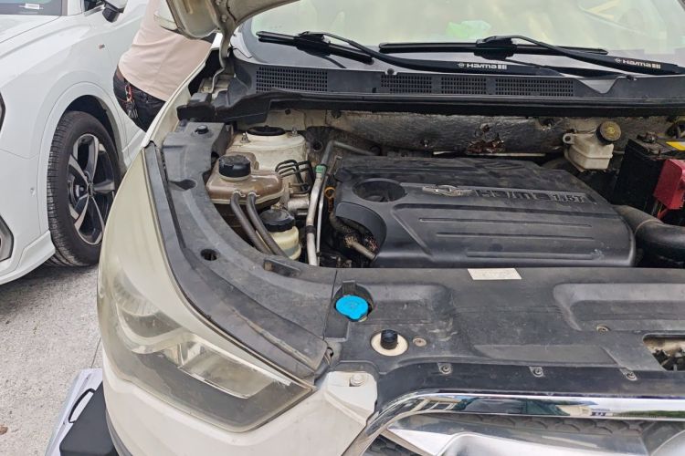 Used Haima S5 2015 1.5T CVT Luxury Model Engine Bay Right