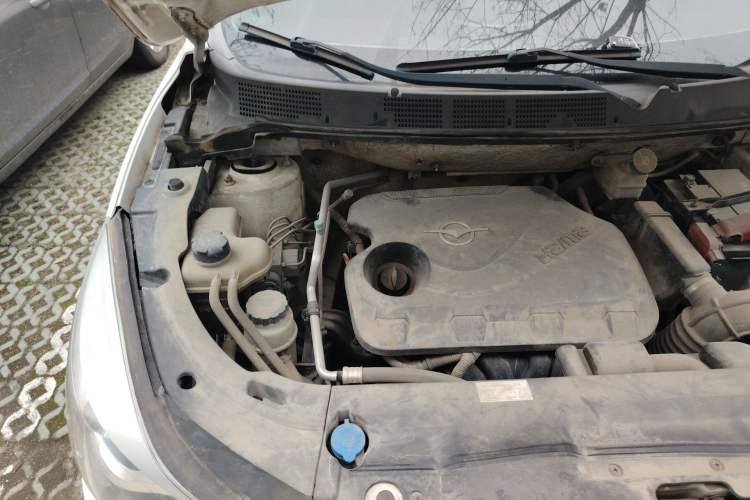 Used Haima S5 2015 1.6L Manual Smart Luxury Model Engine Bay Right