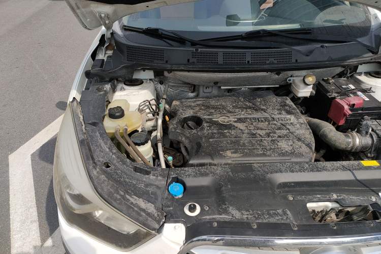 Used Haima S5 2015 1.5T Manual Smart Luxury Sport Edition Engine Bay Right