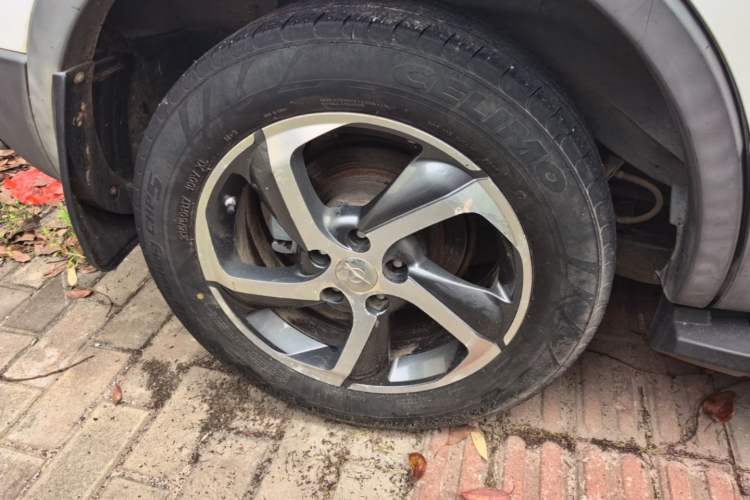 Used Haima S5 2015 1.5T CVT Flagship Model Exterior 5