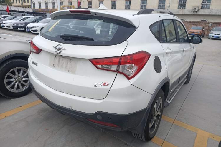 Used Haima S5 2015 1.5T Manual Smart Luxury Sport Edition Exterior 5