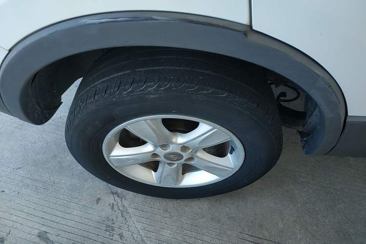 Used Haima S5 2015 1.6L Manual Comfort Model Exterior 8