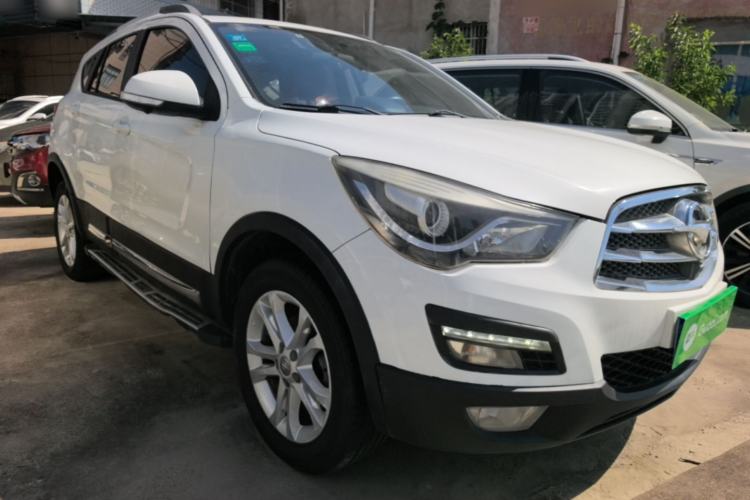 Used Haima S5 2015 1.5T CVT Luxury Sport Edition Front Right 45 Deg