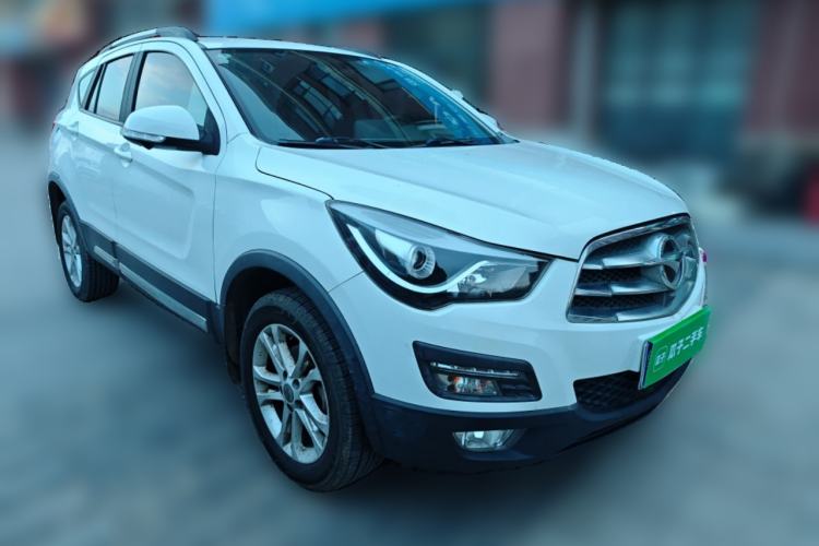 Used Haima S5 2015 1.5T CVT Luxury Sport Edition Front Right 45 Deg