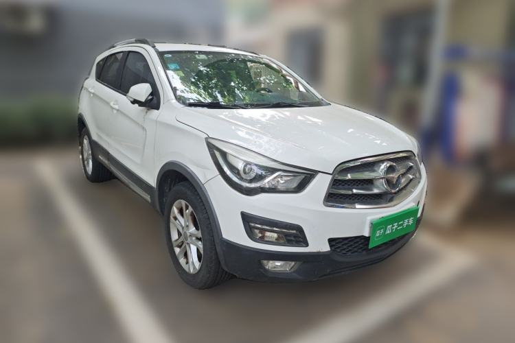 Used Haima S5 2015 1.5T CVT Luxury Sport Edition Front Right 45 Deg